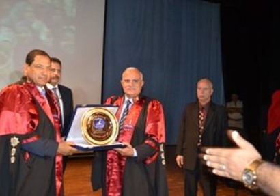 جامعة طنطا تقيم حفل تخريج دفعة 2016 من كلية التربية