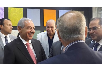 وزير التجارة والصناعة يفتتح معرض " صنع فى بورسعيد"