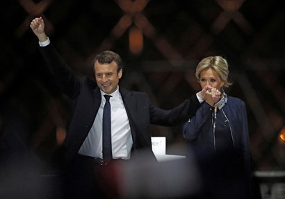 الرئيس الفرنسي الجديد وزوجته