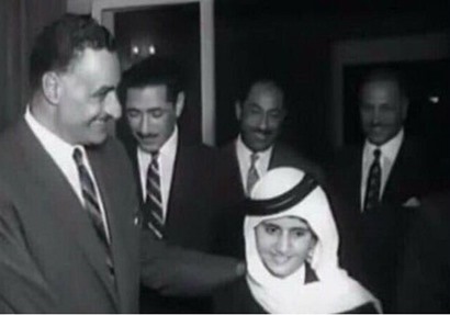 الشيخ محمد بن راشد آل مكتوم  مع الرئيس الراحل جمال عبد الناصر