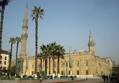تعرف على تاريخ بناء "مسجد الحسين" فى مصر