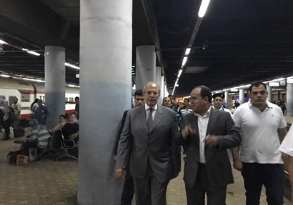 وزير التنمية المحلية يتفقد محطة سيدي جابر