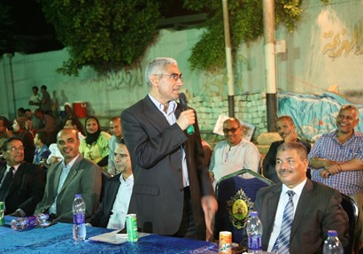 د.عباس منصور رئيس جامعة جنوب الوادي
