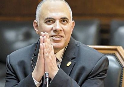 د.محمد عبد العاطى وزير الموارد المائية والري