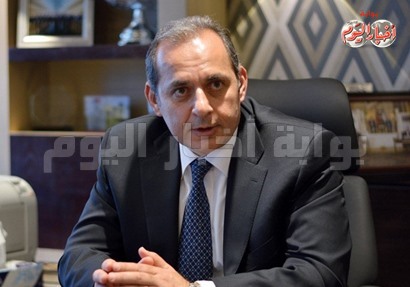 هشام عكاشة - رئيس البنك الاهلي