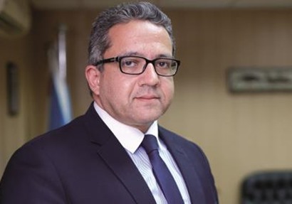 وزير الآثار الدكتور خالد العناني