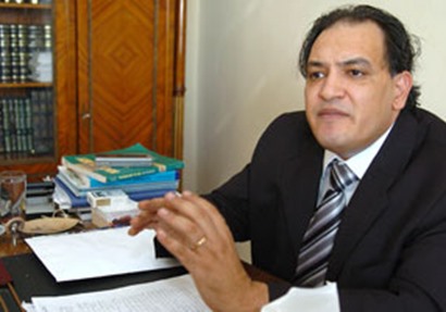  الدكتور حافظ أبو سعده
