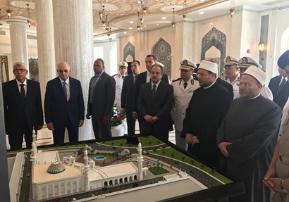 افتتاح مسجد ودار مناسبات الشرطة بالقاهرة الجديدة