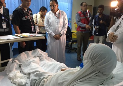 رئيس البعثة المصرية للحج د.مصطفى مدبولي يزور المرضى في مستشفى النور بمكة المكرمة