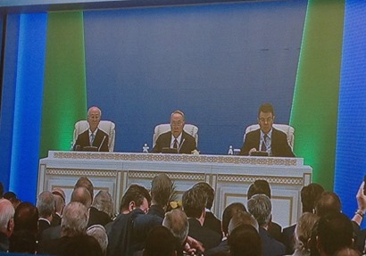 رئيس كازاخستان   يدعو الي تحقيق الأمن النووي وعقد قمه للدول النوويه 