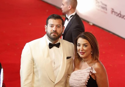 الفنان عمرو يوسف وزوجته الفنانة كندة علوش