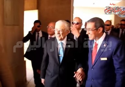 وزير التربية والتعليم ومحافظ القاهرة يتفقدان مدارس الاسمرات