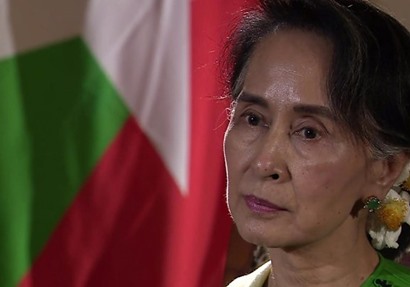  أونج سان سو كي  