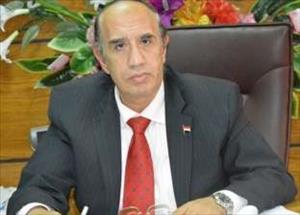 رئيس جامعة أسيوط ينعي شهداء الواحات البحرية