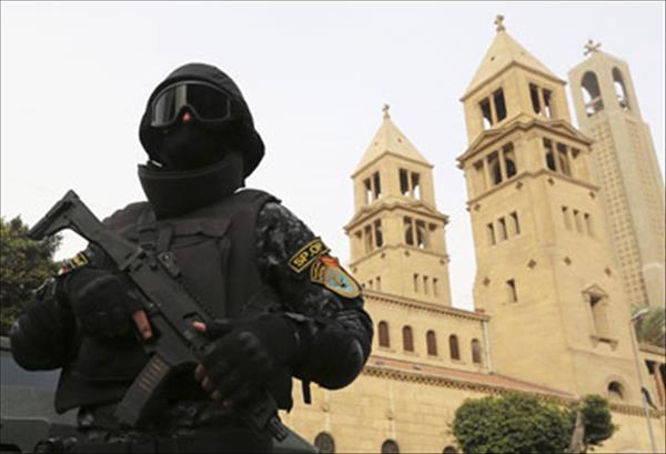  تعزيز الإجراءات الأمنية حول الكنائس بشمال سيناء 