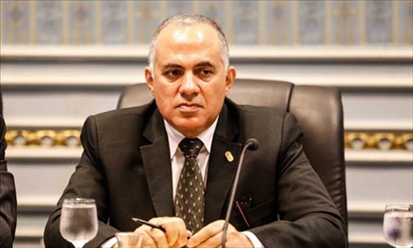 وزير الري يتفقد مشروعات حماية جنوب سيناء من السيول