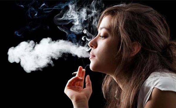 «أورام الثدي»: التدخين سبب رئيسي للإصابة بالسرطان في مصر