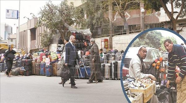 شوارع القاهرة «مولد وصاحبه غايب»!