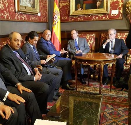 وزير الخارجية يؤكد التزام مصر بمسار الديمقراطية وترسيخ مبدأ المواطنة