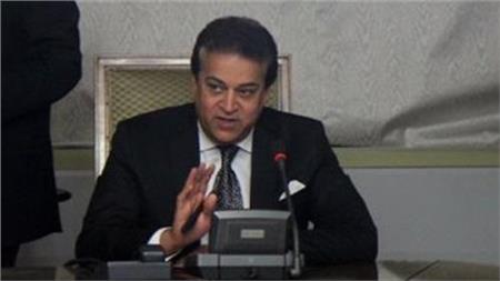 عبد الغفار يصدر قرارات وزارية بتعيين رؤساء لمجالس إدارات المعاهد الخاصة