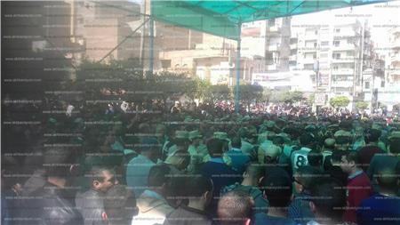  الآلاف يشيعون جثمان الشهيد محمد لاشين في جنازة عسكرية