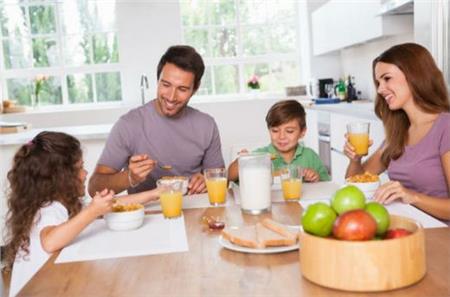 10 فوائد لـ «وجبة الإفطار» تعرفي عليها