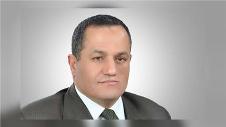 «دينية البرلمان» تطالب «لباز» بالاعتذار عن مانشيت الدستور