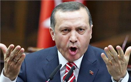  انخفاض التصنيف الائتماني لتركيا .. غضب «أردوغان» وتبني «نظرية المؤامرة» 