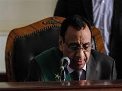تأجيل محاكمة المستشار الاقتصادي لمرسى بـ«اللجان النوعية» لـ 19 أبريل 