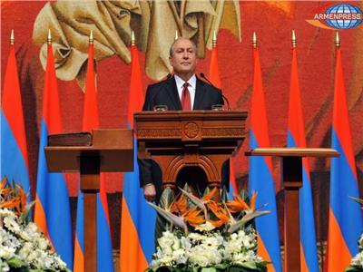 الرئيس الأرميني يعلن قبول استقالة الحكومة