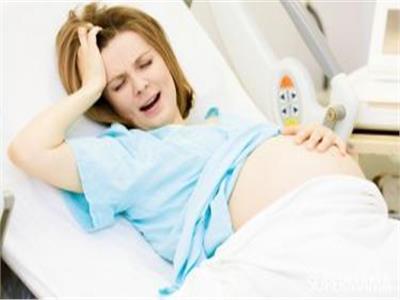 للحامل.. تعرفي على 3 أعراض لـ«الطلق الحقيقي»