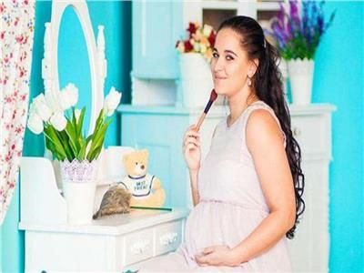 نصائح هامة للحامل قبل استخدام مستحضرات التجميل