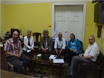 استمرار اعتصام «الأطباء» تضامنا مع الطبيب محمد حسن