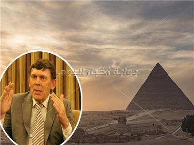 باحث روسي: «زاهي حواس لن يتقبل نظريتى حول بناء الأهرامات»