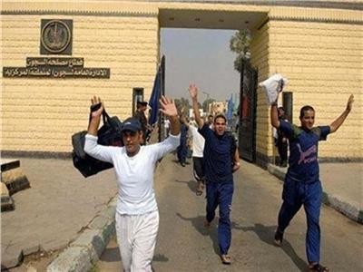 الإفراج عن 1071 سجينًا بعفو رئاسى بمناسبة احتفالات عيد تحرير سيناء