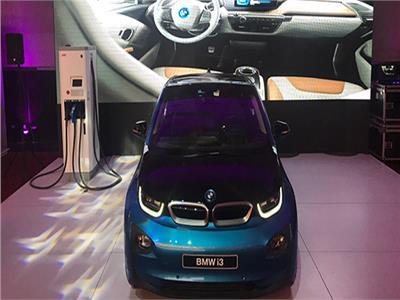 شاهد.. أول صور للسيارة الكهربائية «BMW i» في مصر