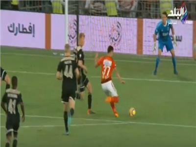 فيديو| الأهلي يفوز على أياكس في مباراة اعتزال حسام غالي
