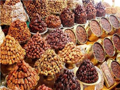 «أسعار البلح وأنواعه» في اليوم السابع عشر من رمضان