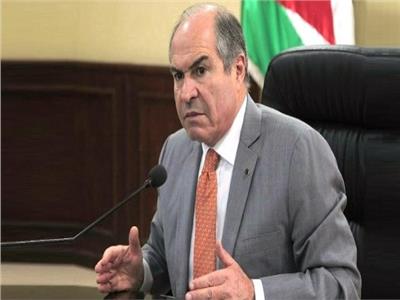 رئيس وزراء الأردن يرفض مطالب الاتحادات بسحب مشروع قانون للضرائب