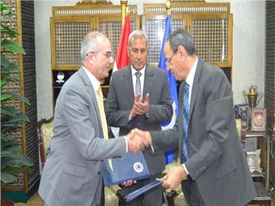 تعاون بين محافظة السويس والعربية للتصنيع لتجديد البنية التحتية