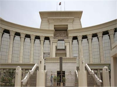 المحكمة الدستورية تقضي بإعادة تسوية معاش المستشار عادل شريف