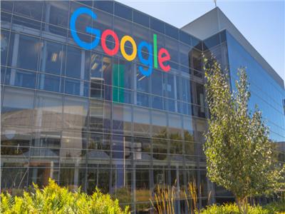 «جوجل» تقترب أكثر من التريليون دولار