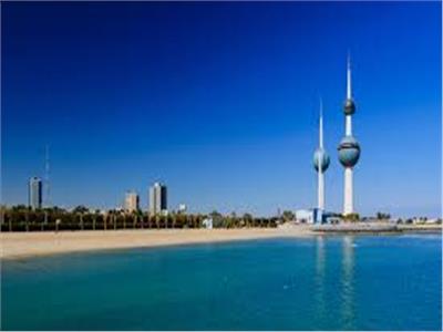 «الكويت» تحارب مافيا «الإقامات الوهمية».. ومليونا دينار غرامة للتجار