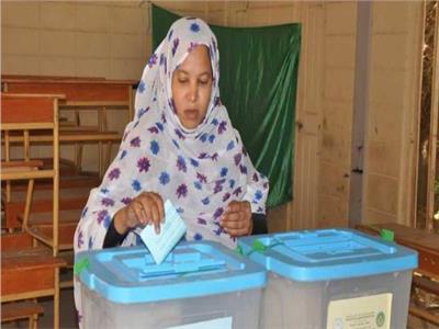 الحزب الحاكم بموريتانيا يتصدر نتائج الانتخابات..ونسبة المشاركة 73.44%