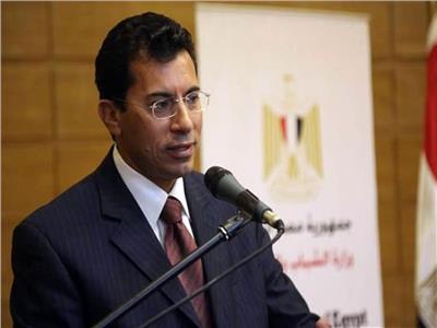 وزير الشباب والرياضة يشهد انطلاق منتدى قيادات الشباب بجامعة مصر للعلوم