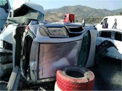 إصابة شخص في أنقلاب سيارة ملاكي بكوبرى العروبة