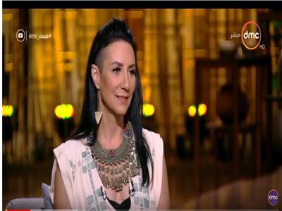 فيديو| المطربة الأمريكية اليز ليبيك: مصر أجمل بقعة في العالم