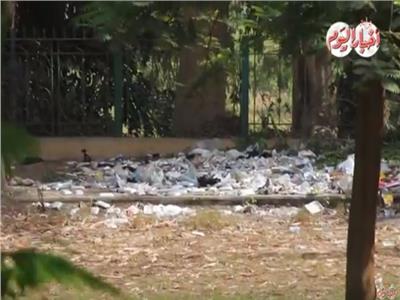 فيديو وصور| القناطر الخيرية من منتجع للغلابة إلي تجمعات القمامة 