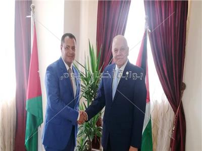 أمين عام اتحاد الجامعات العربية يستقبل نائب رئيس جامعة أسيوط في عمان