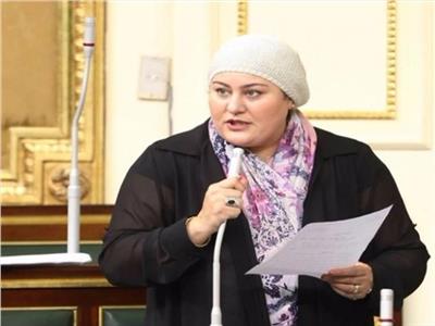غادة صقر تطالب رئيس الوزراء بحل مشكلة نادي عزبة اللحم بدمياط